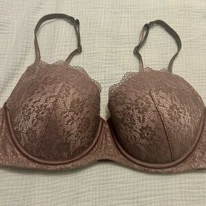 Victoria’s Secret Dream Angels Lined Demi Lace Bra Sz 34D